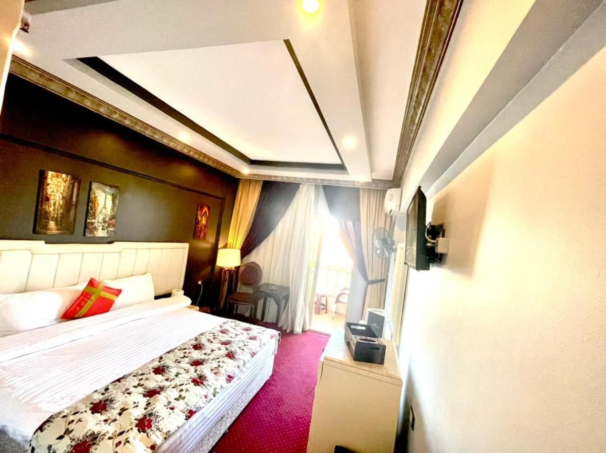 Omar Elkhaiam Hotel Ras el-Barr エクステリア 写真